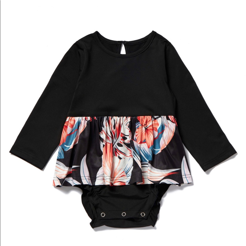 Baby one piece size 6-9M